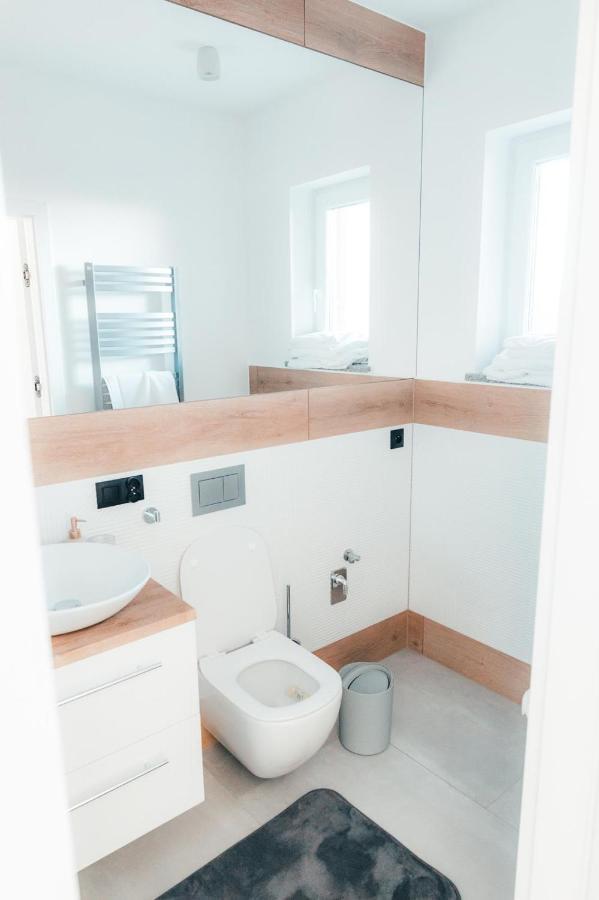 Apartamenty Szkolna ชนิน ภายนอก รูปภาพ