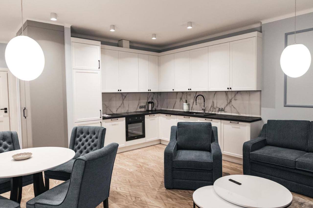 Apartamenty Szkolna ชนิน ภายนอก รูปภาพ