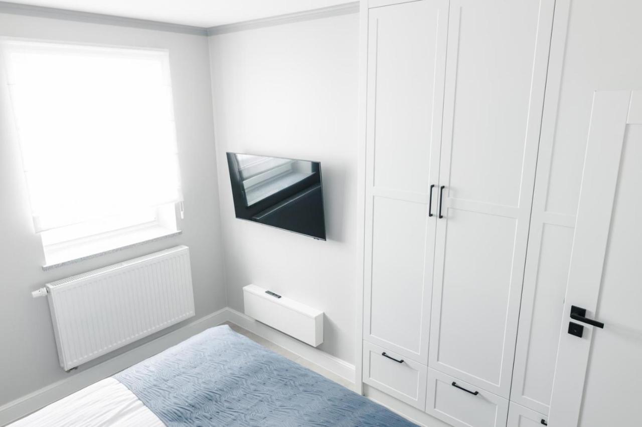 Apartamenty Szkolna ชนิน ภายนอก รูปภาพ