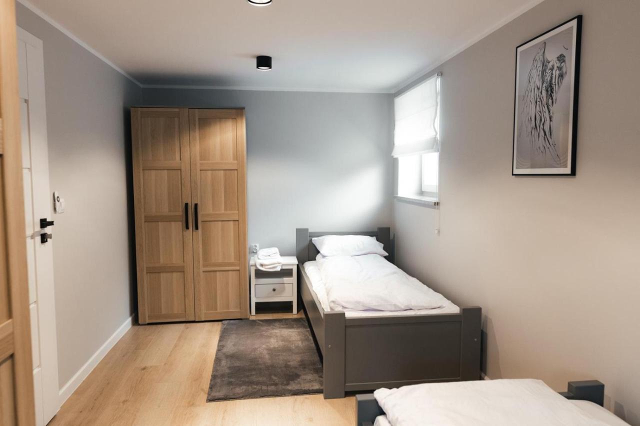 Apartamenty Szkolna ชนิน ภายนอก รูปภาพ