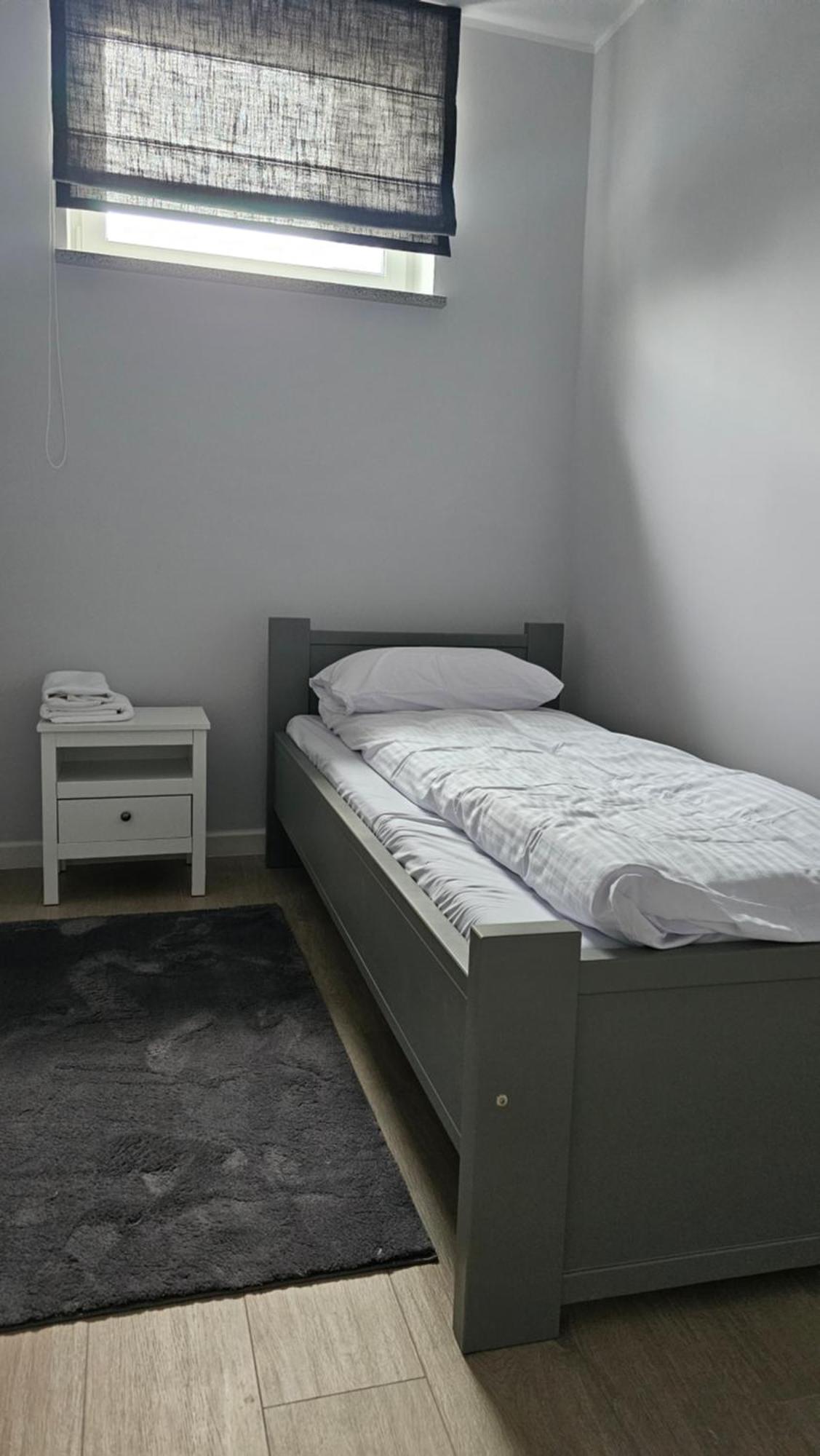 Apartamenty Szkolna ชนิน ภายนอก รูปภาพ